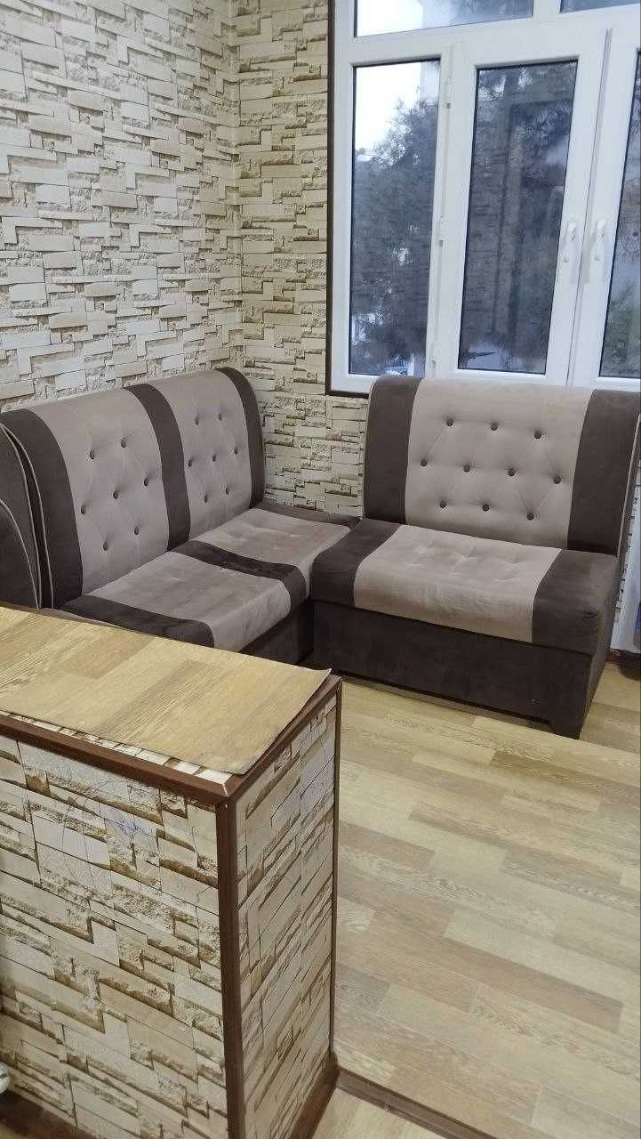 Сдам 2х комнатную все есть Кадышева , Лисунова