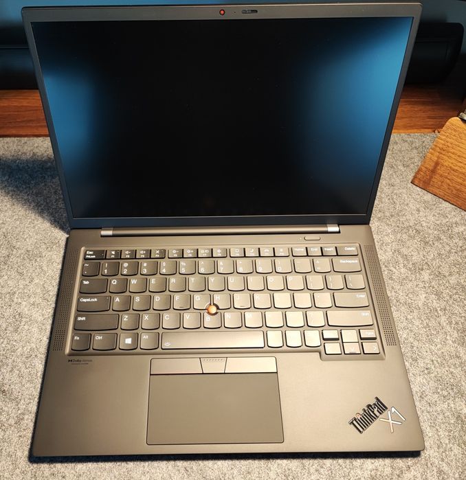 Лаптоп Lenovo ThinkPad X1 Carbon Gen 9