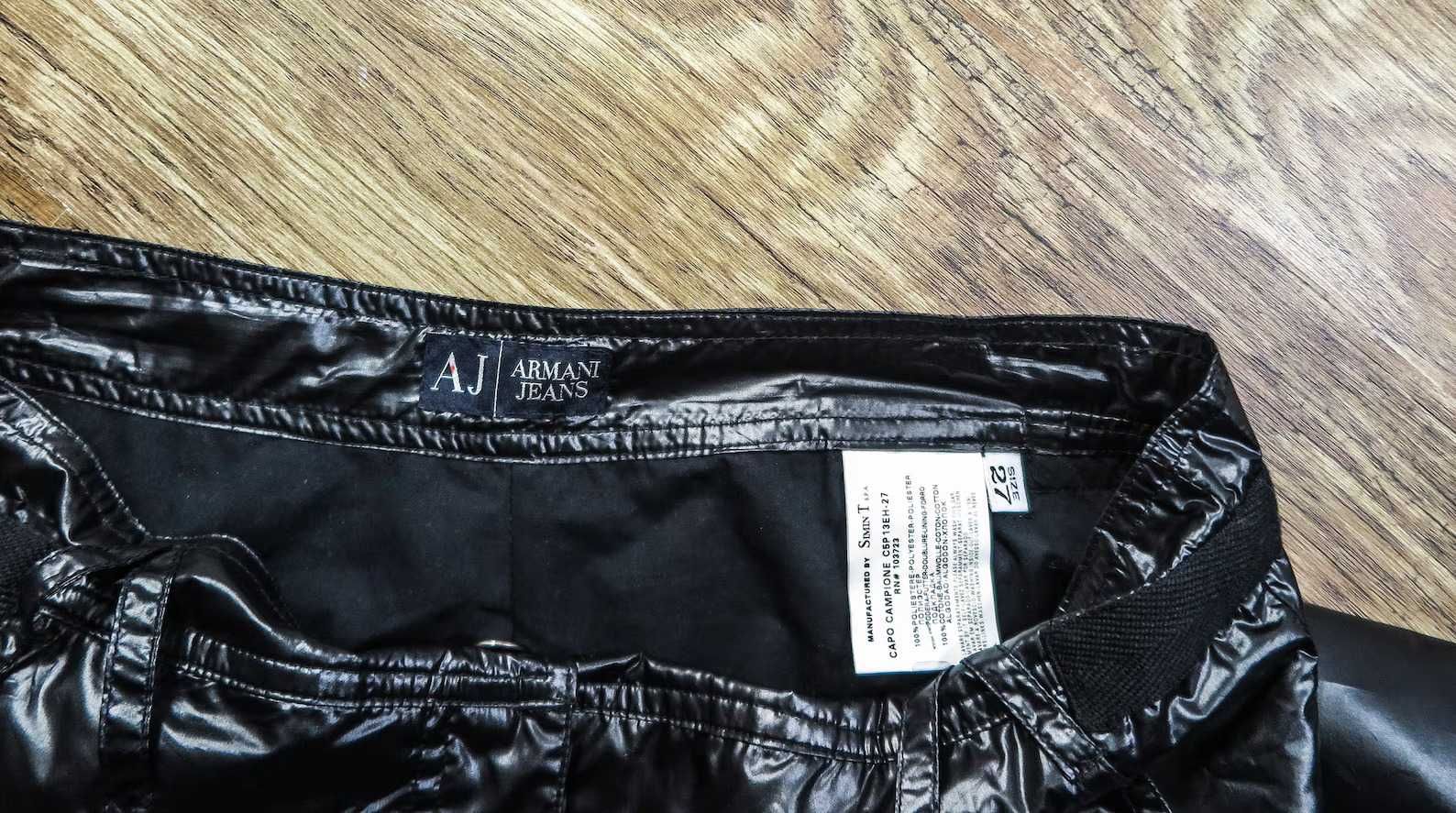 ARMANI  Capri  Shiny Relaxed Fit Оригинални дамски панталони Размер 27
