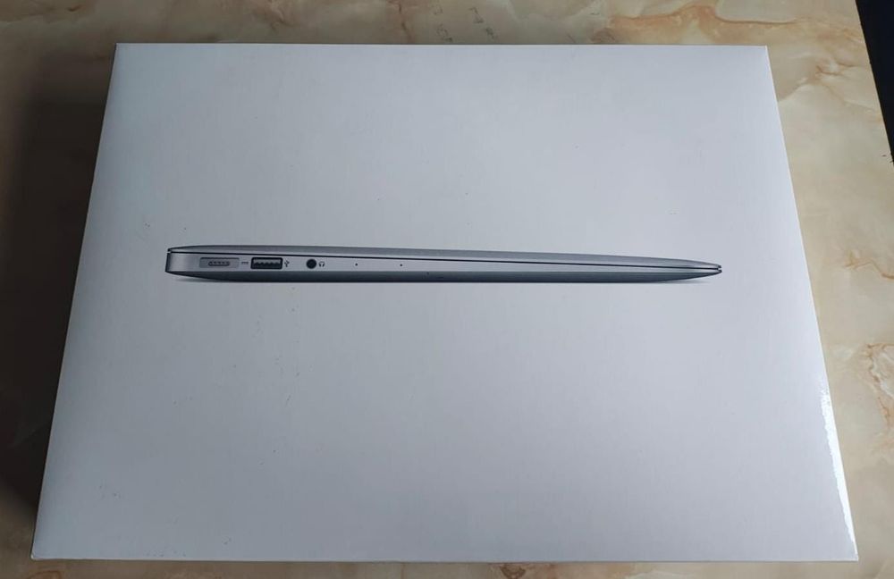 MacBook Air. 13Inch