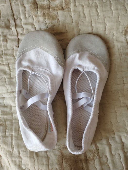 Чешки для гимнастики и праздников Cheshka