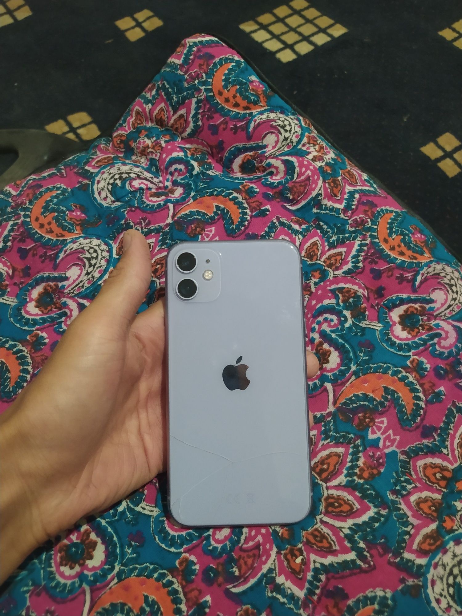 Iphone 11 64GB kar doʻk. Bor.abmen iphonelarga kelishamiz