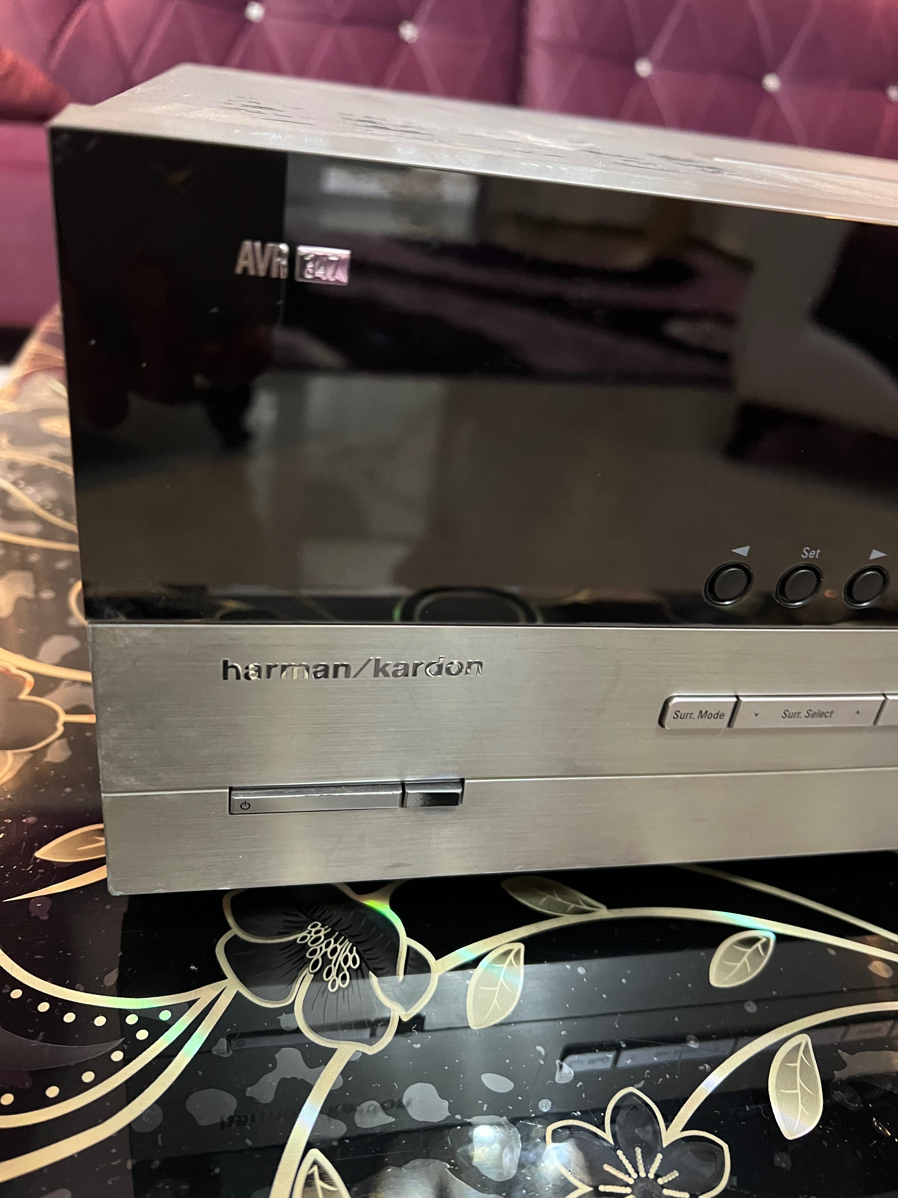 Harman/Kardon усилвател