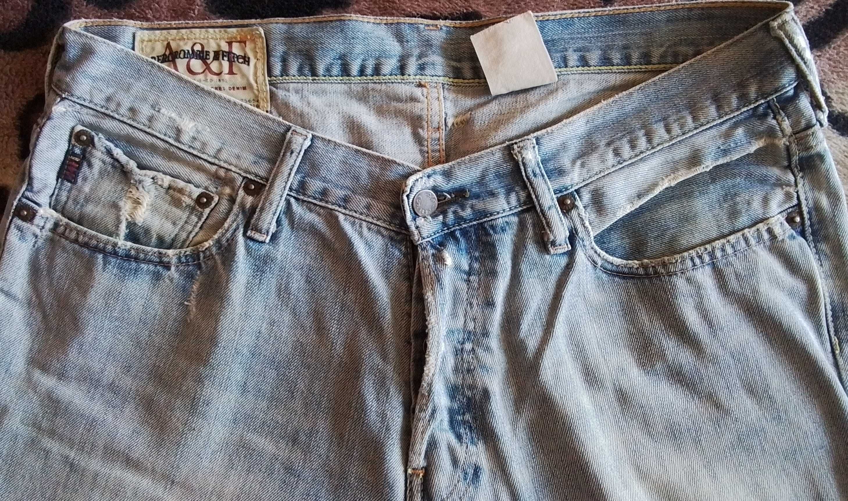 Мъжки дънкови панталони