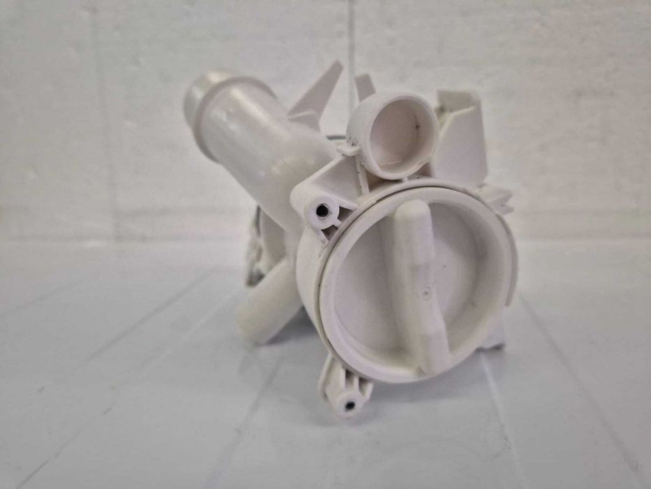 Pompa evacuare masina de spalat Candy 43041796 cod / C138