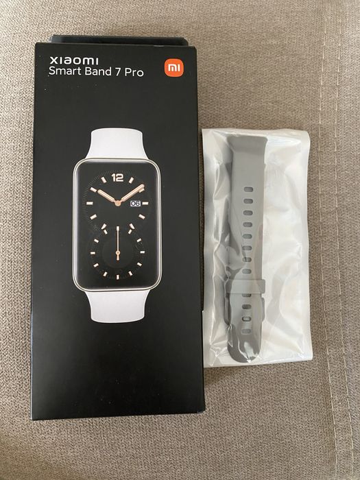 Нова Xiaomi Smart Band 7 Pro с 2 подаръка