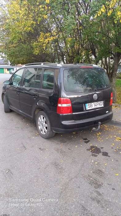 Wv touran 2.0 tdi  7 locuri