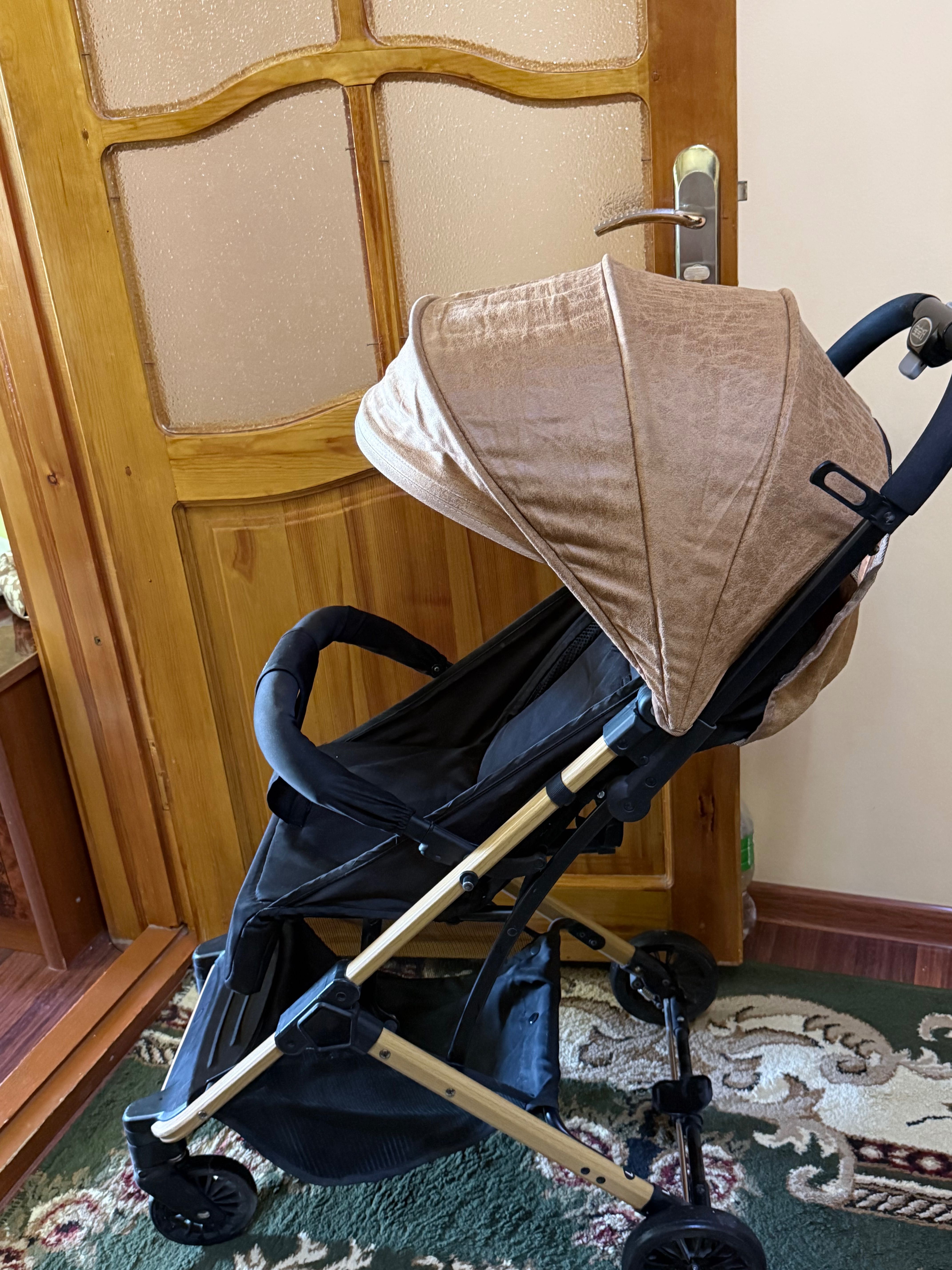 Bolalar uchun kolyoskasi