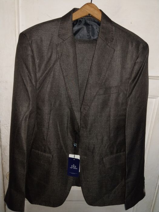 Продам    костюм