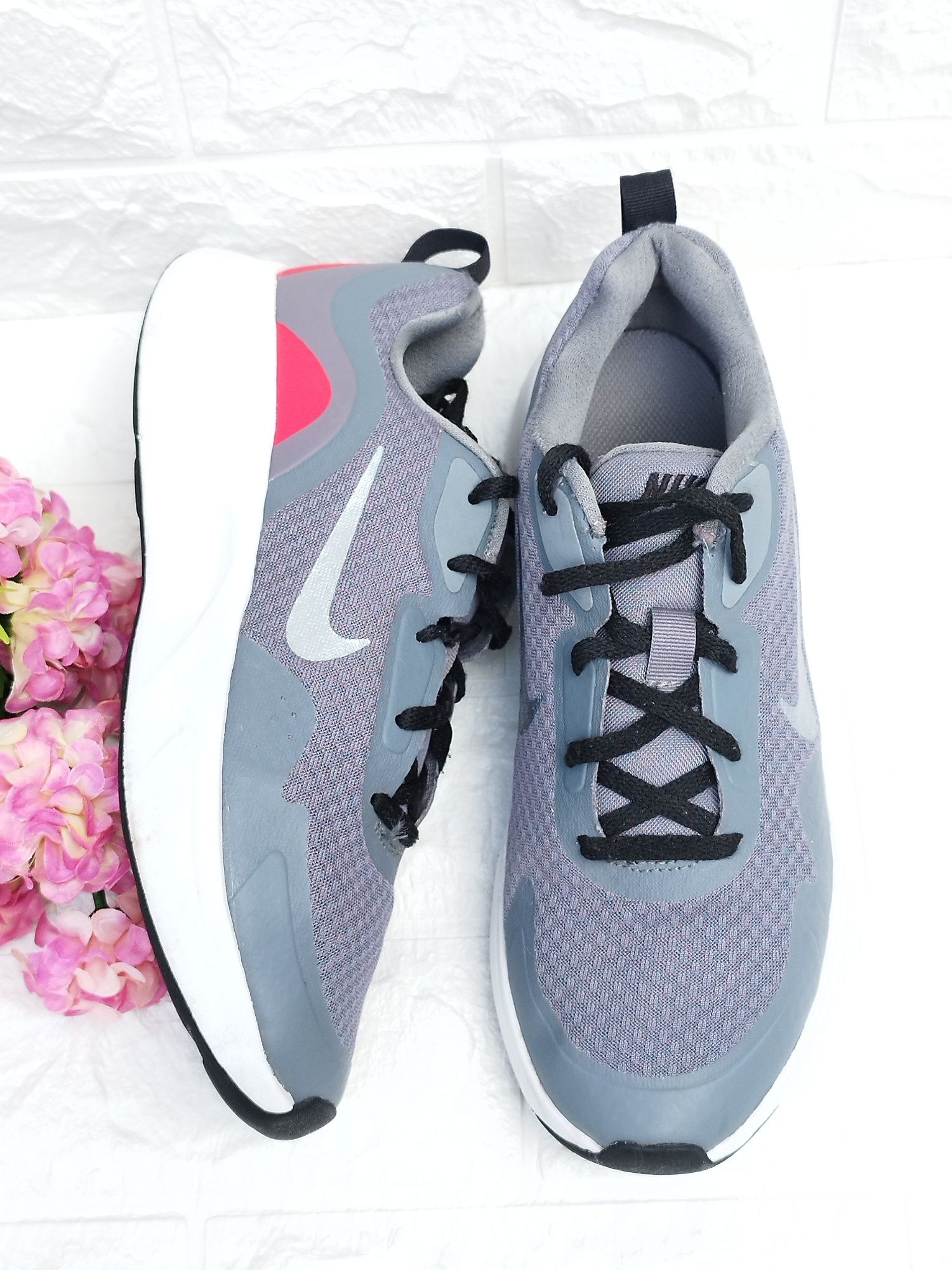 NIKE Wearallday , оригинални дамски маратонки/38 номер