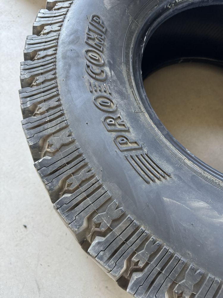 Гуми 35x12.50R17
