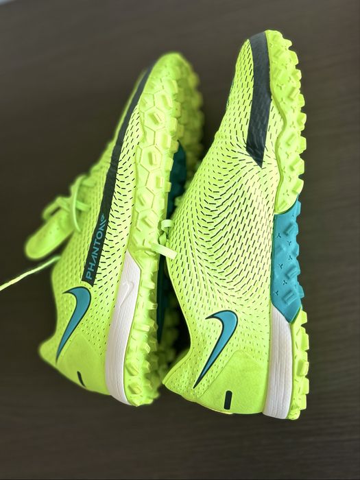 Ghete fotbal - Nike