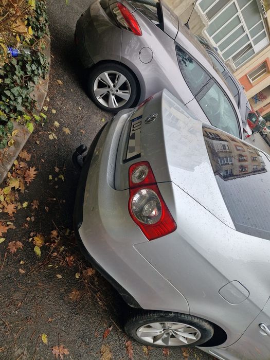 Vând Volkswagen Jetta 1.9TDI