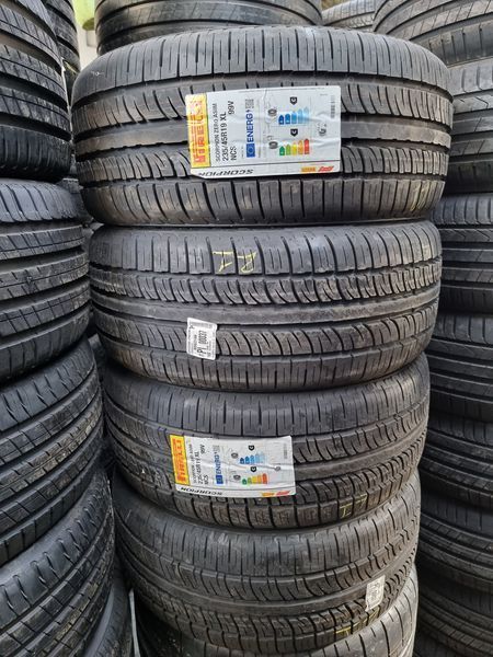 235/45/19 PIRELLI 4бр