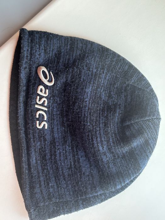 шапка asics зимняя