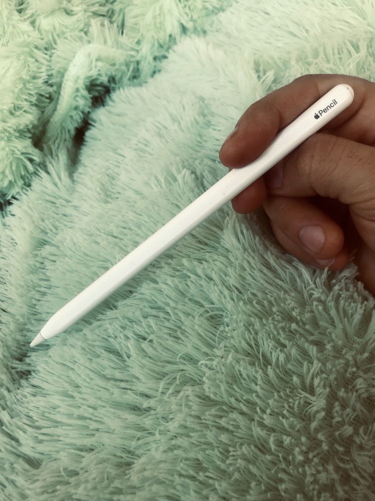 Apple pencil 2 поколения