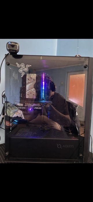 Vand setup de gaming,pc de gaming,mouse ryzer,monitor 180h