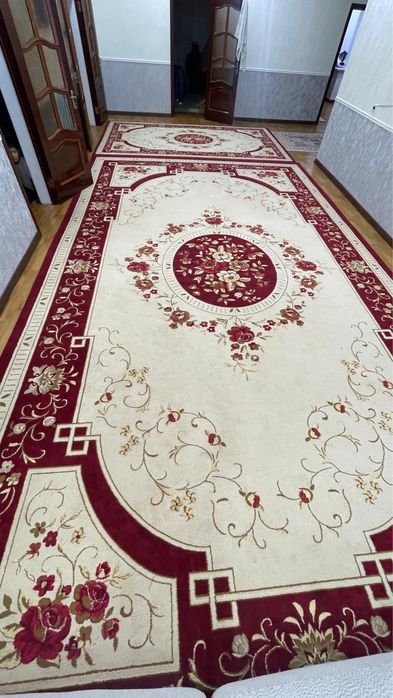 Кілем 4*7 екінші қызыл 2*4