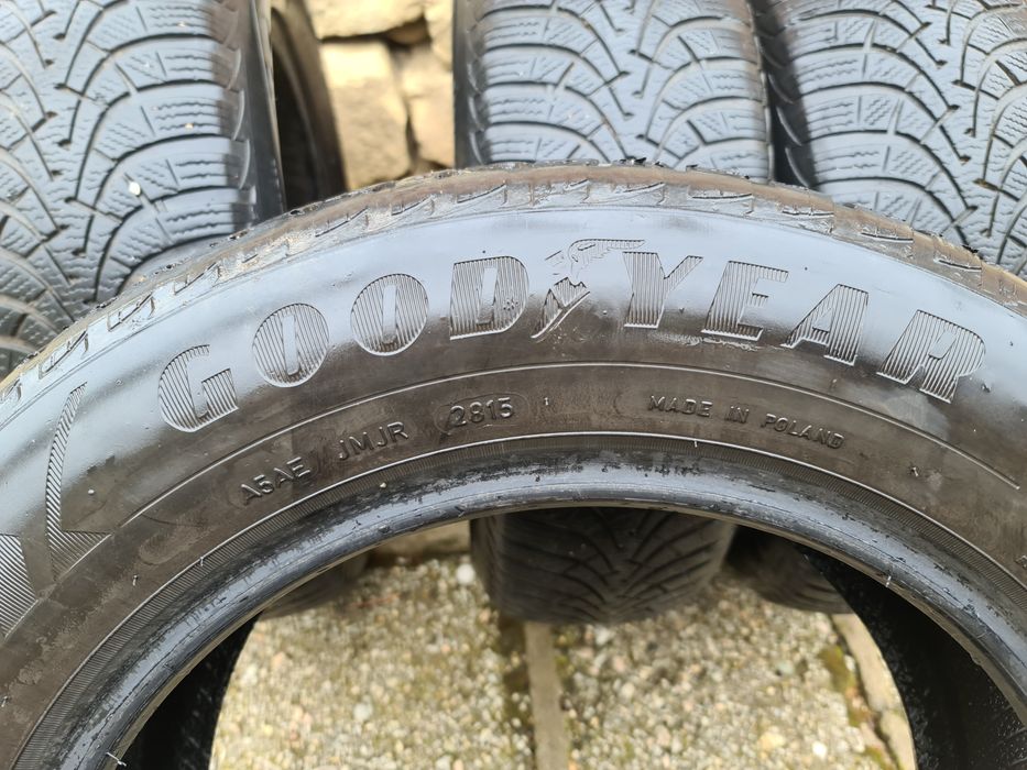 4 бр. Гуми Goodyear M+S 195/65 R15