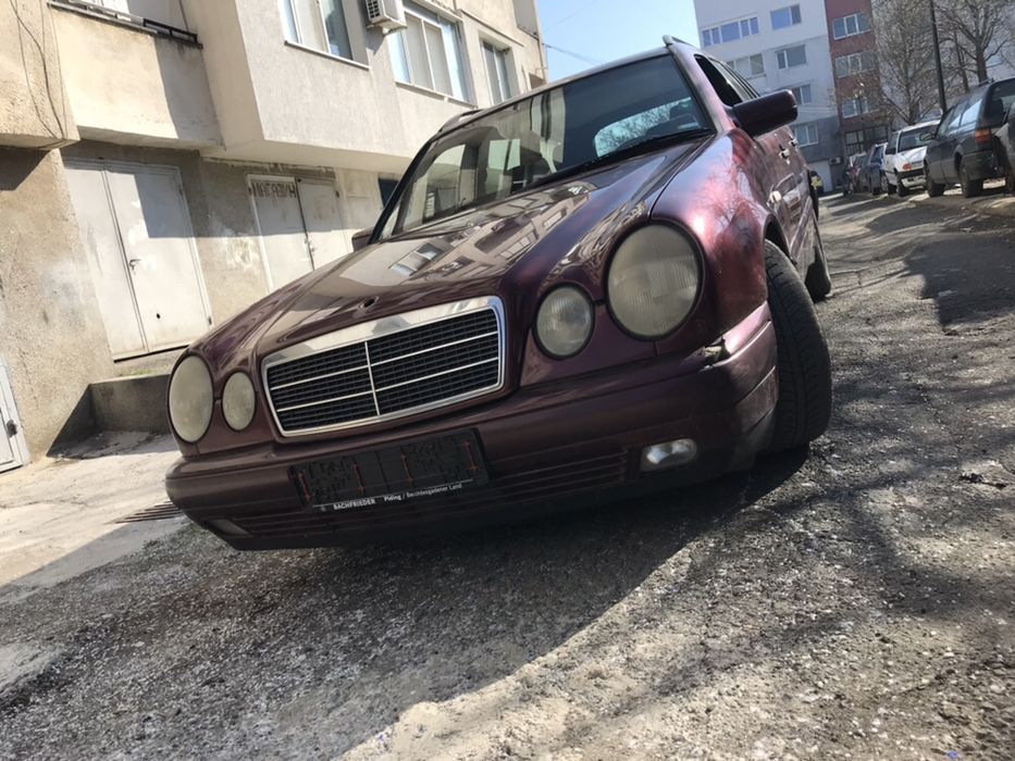 Mercedes E240 170hp На Части