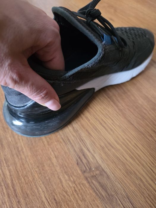 Маратонки NIKE, размер 37,5