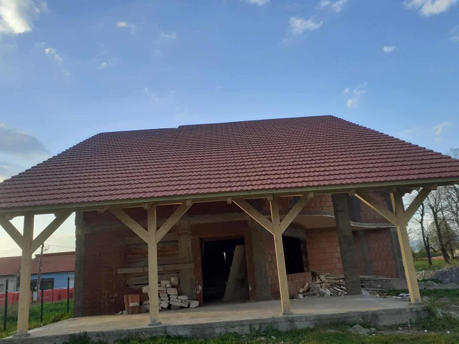 Casă P+M, teren 900 mp - Jupa Caransebeş