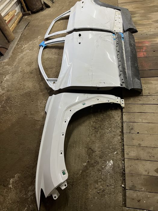 Левый передний крыло, дверь, задний дверь Tucson 2023