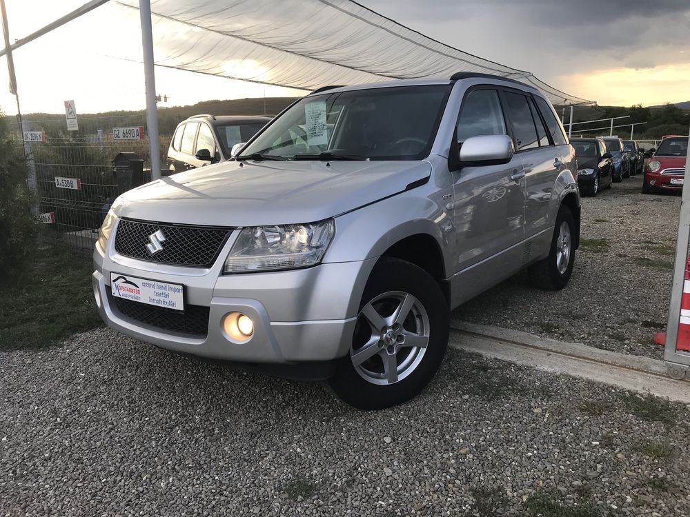 SUZUKY Grand Vitara 19 DDSI 4x4 Posibilitate Rate Buy Back Cash