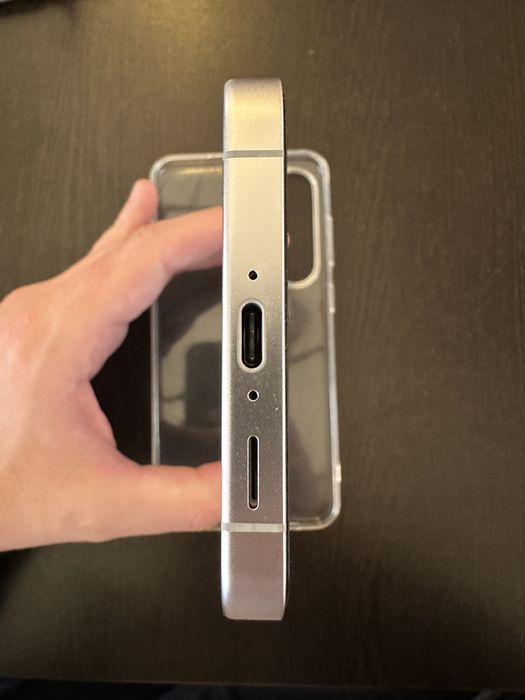 Samsung Galaxy S24 FE