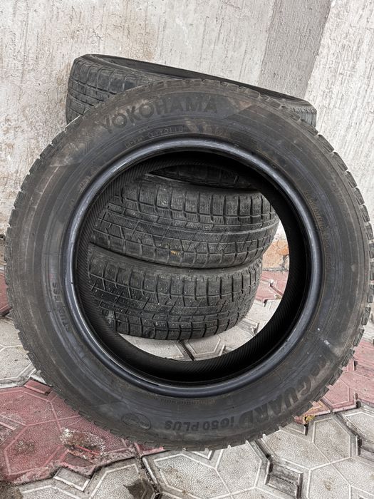 Шины YACOHAMMA зимние 205/16/65 б/у кому интересно звоните