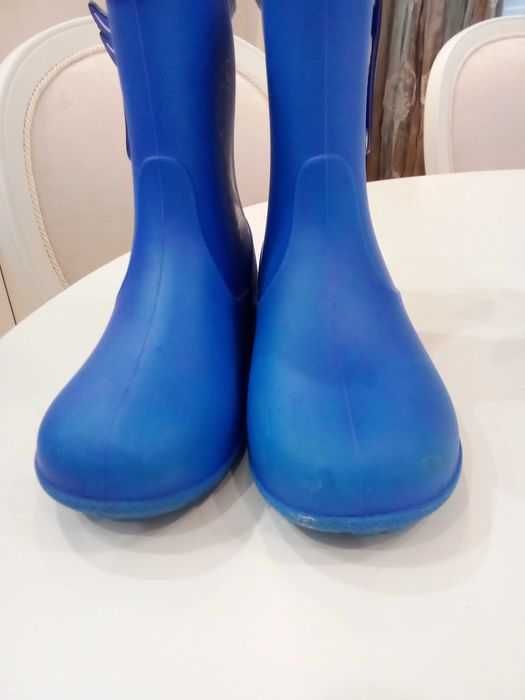 Ботуши н-р 28, 29 - 15 лв.