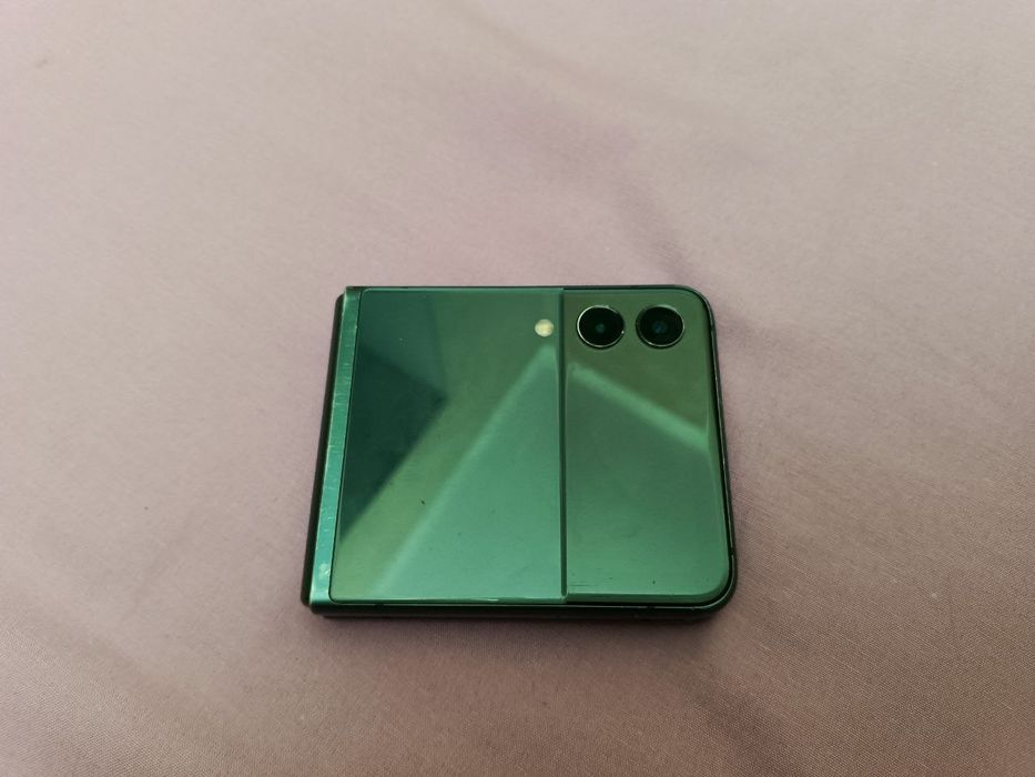 Samsung z flip 3 8/256