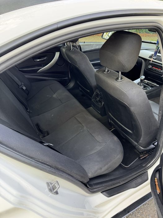 Bmw 320 D volan dreapta