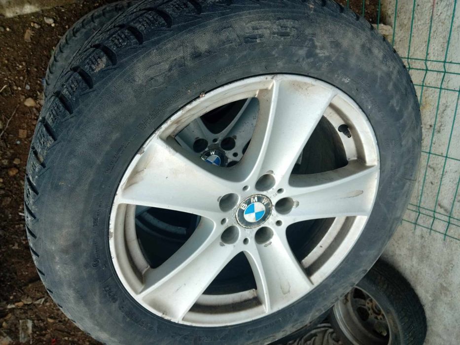 Vând jante x5 r18
