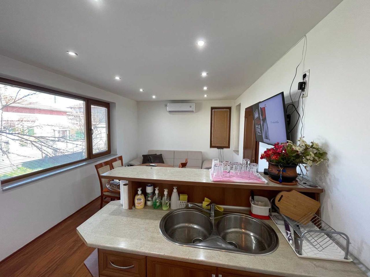 Продава се Къща в Горна Оряховица - 110 кв.м за 1037 €/кв.м - Снимка #8