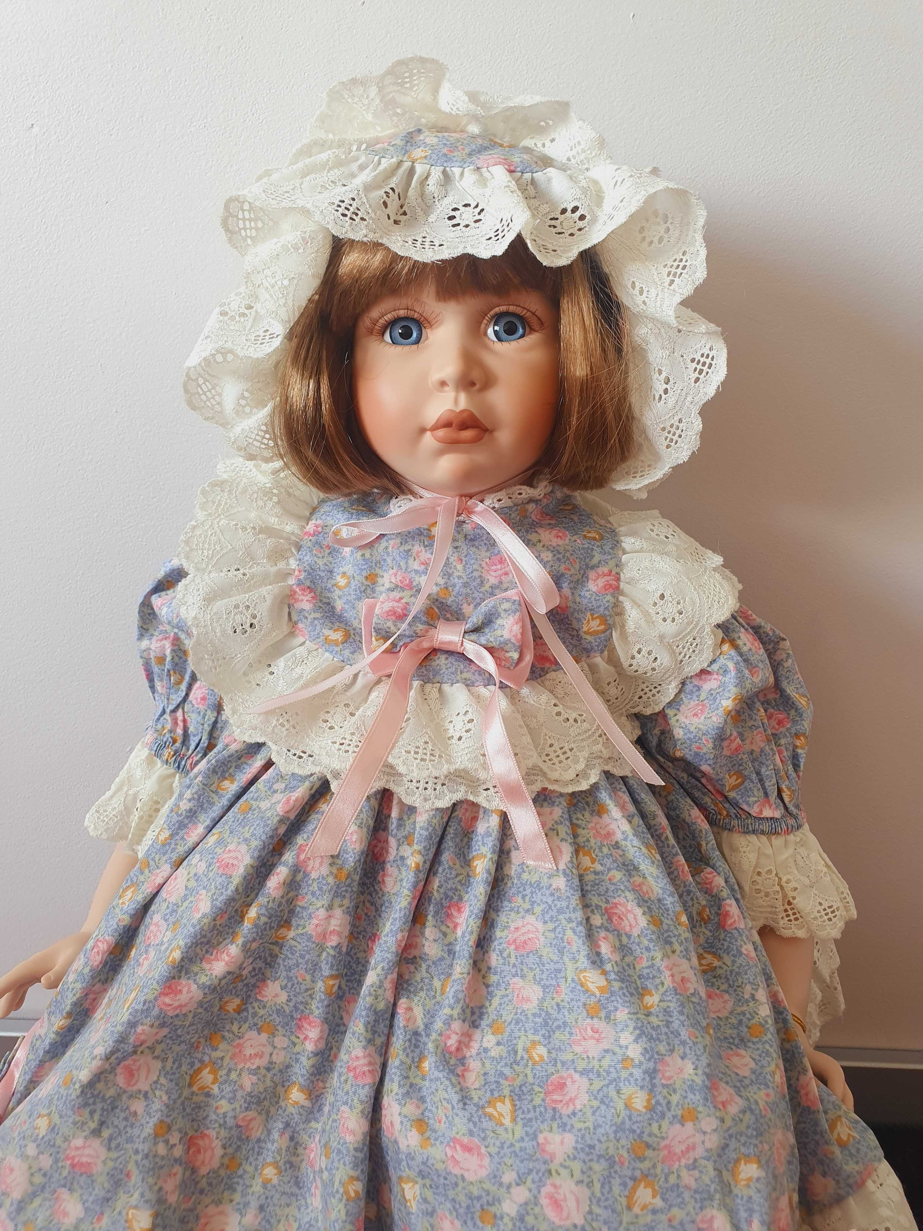 Английска порцеланова кукла Holly Alberon