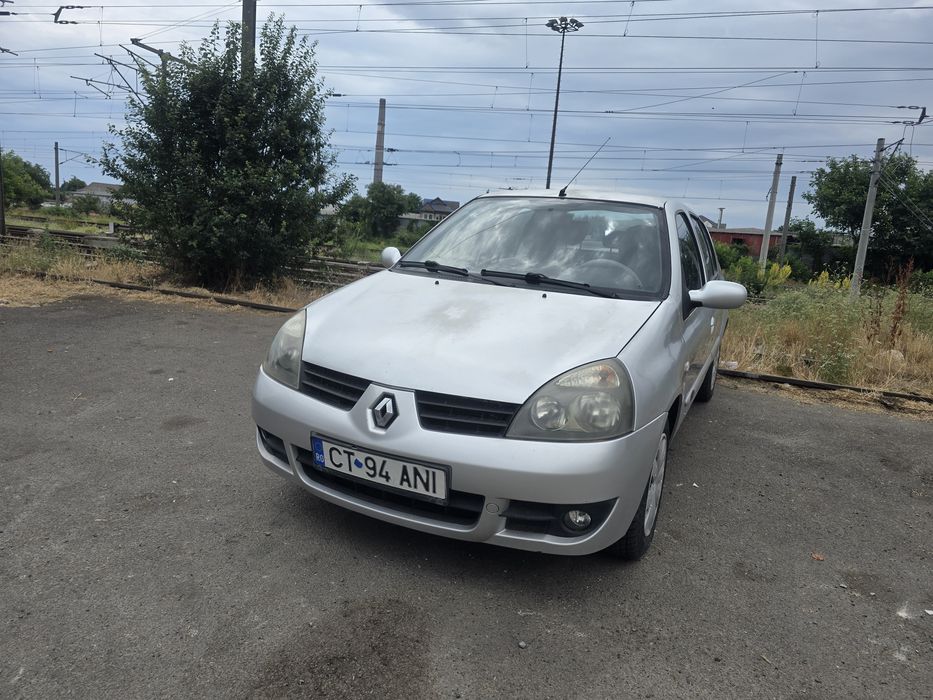 Renault Clio Symbol 1.4 benzina