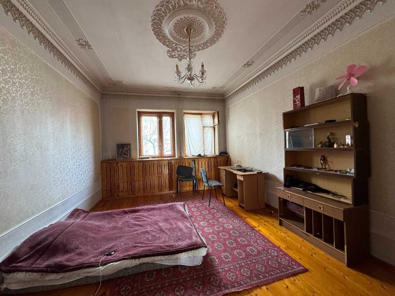 Продается 2-этажный дом, гостиница Россия, 9,3 сот (87648)