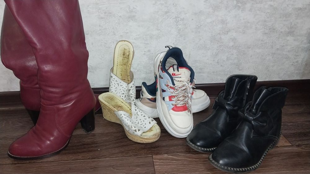 Отдам женскую обувь б/у