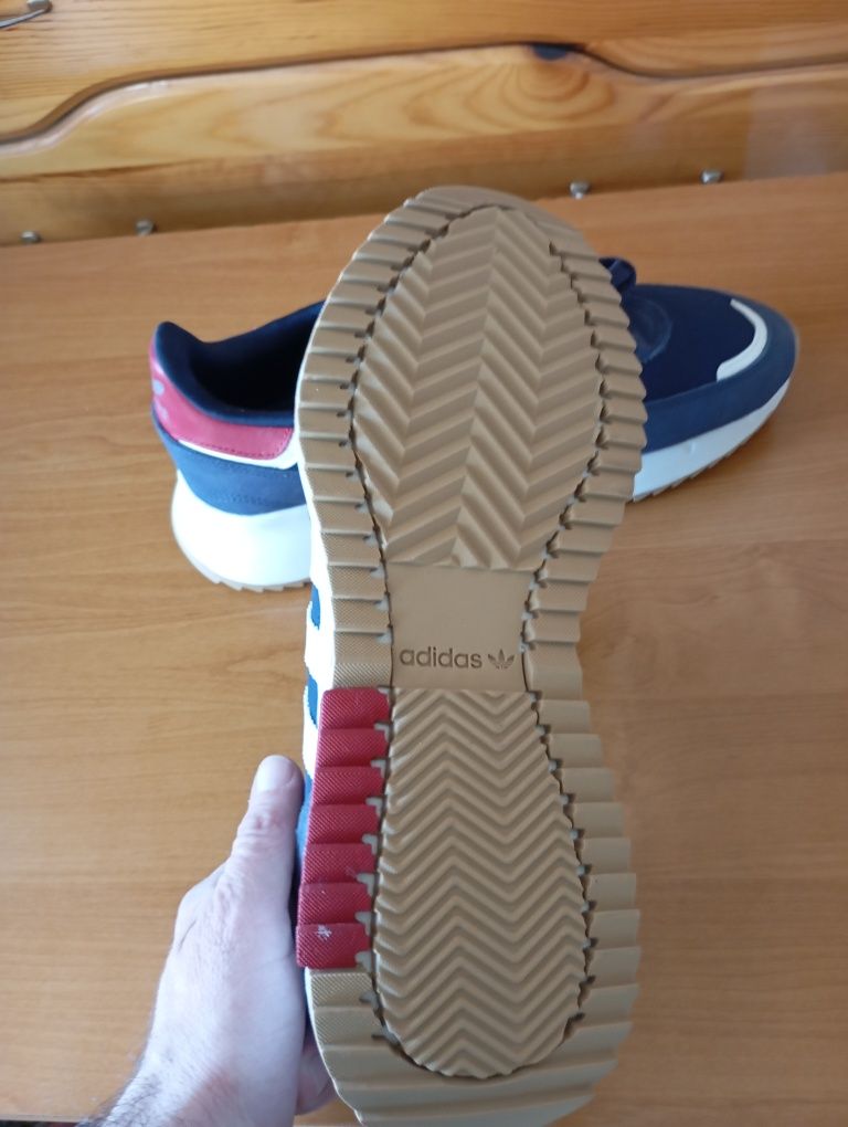 Маратонки Adidas Originals Retropy F2