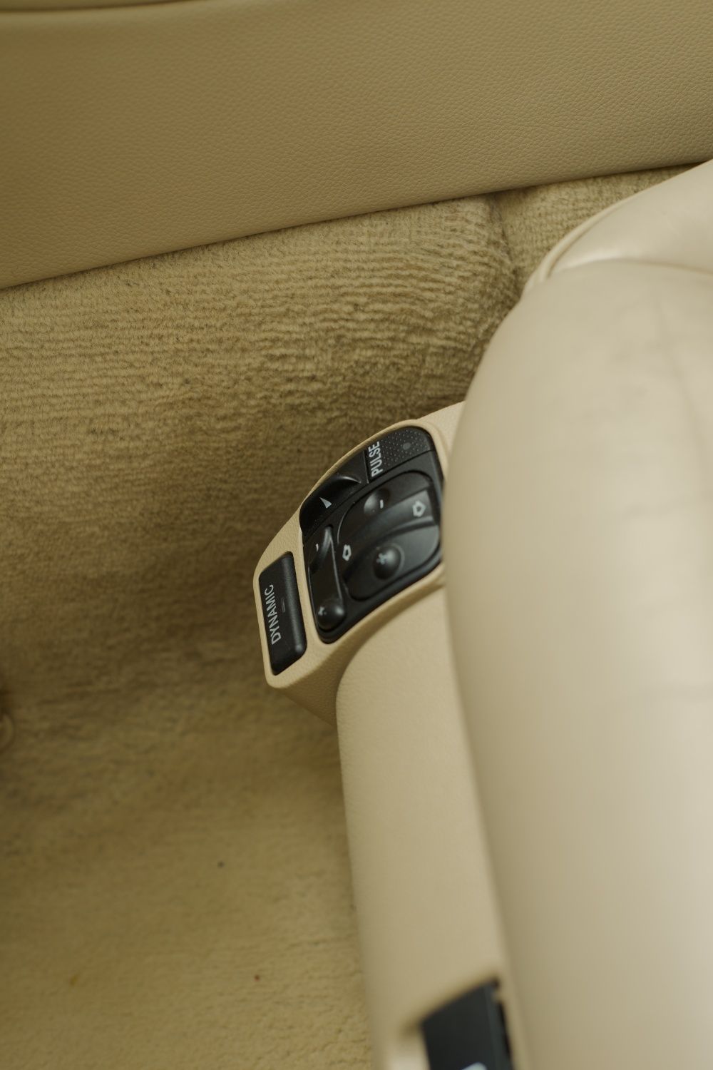 Scaune Mercedes CLS W219, interior Mercedes CLS W219