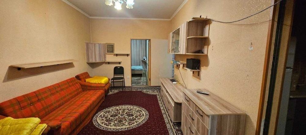 Продаётся 2/1/4 на мв.Феруза