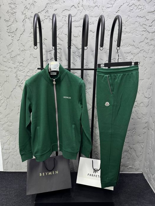 Мъжки екипи различни модели