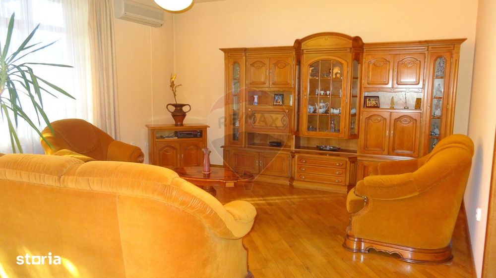 De VANZARE Casa spațioasă S+P+1E+M | Zona Ultracentrala in Galati