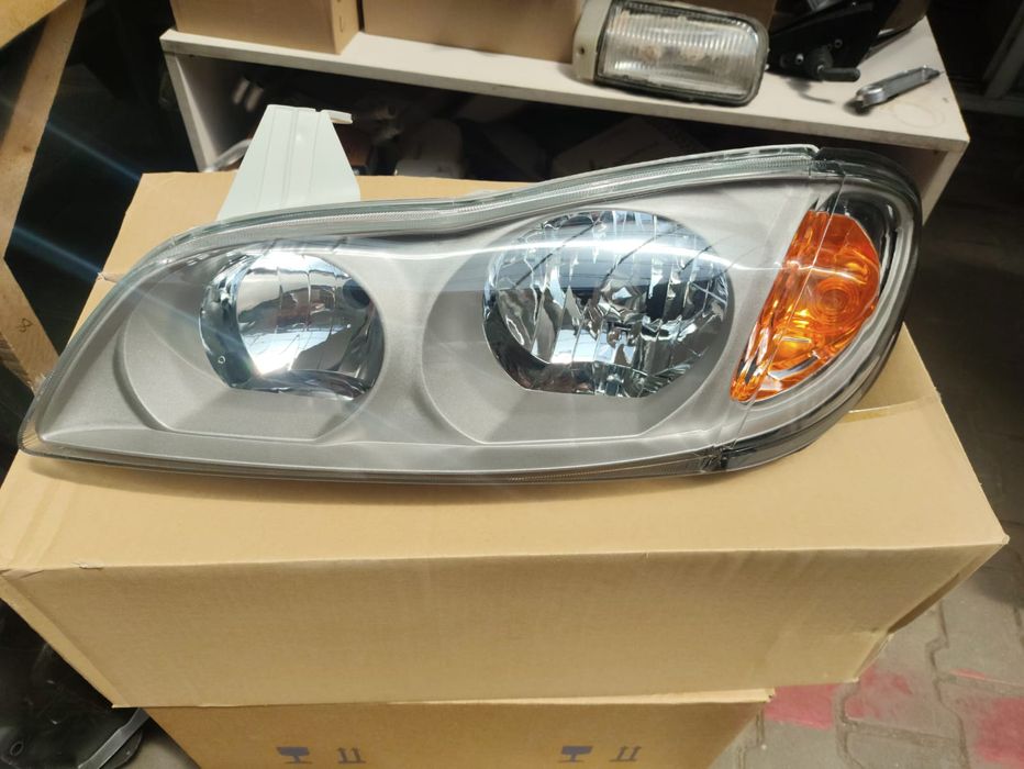 Ниссан максима фара А33