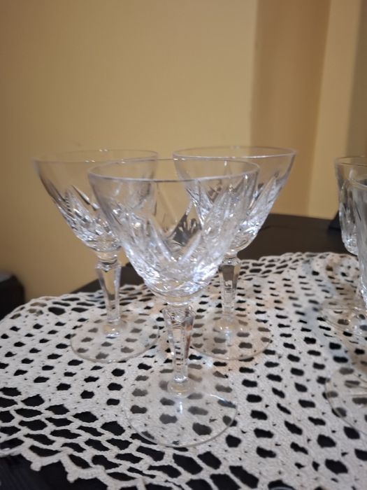 Кристални чаши  със столче