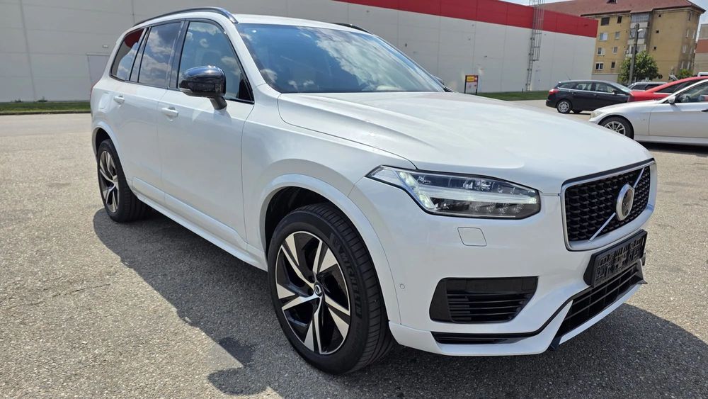 Volvo XC 90 Volvo XC 90 Recharge T8 eAWD R-Design