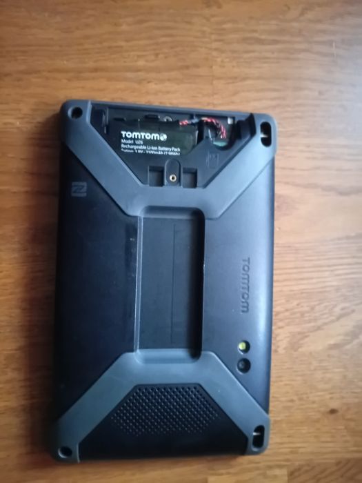 GPS  TomTom 8275.     .