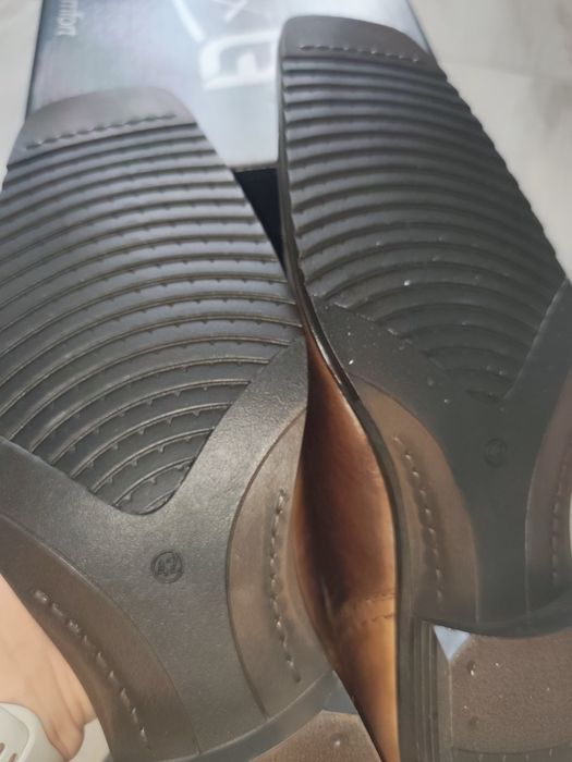 Pantofi 42 bărbătești Leofex noi piele naturala