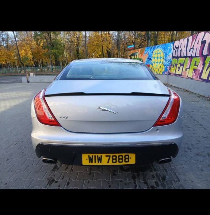 Jaguar Xj 3.0d-2012